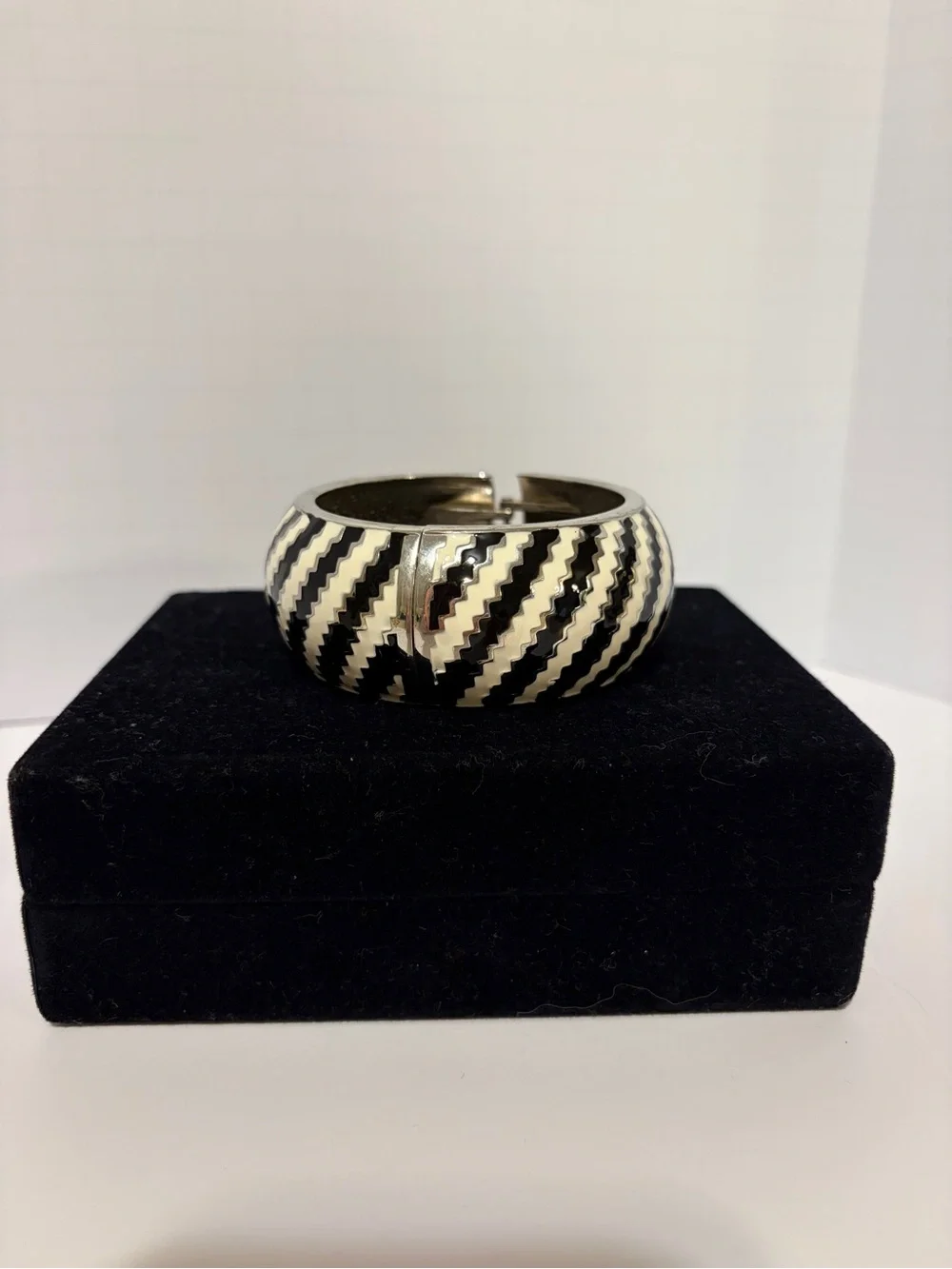 Black and White Striped Enamel Clamper Bracelet Silvertone Wide Oversized